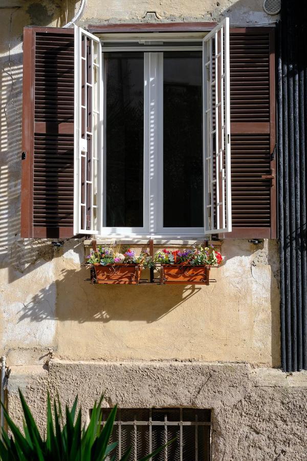 Testaccio Guest House Рим Екстериор снимка
